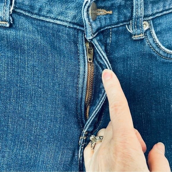 Carhartt Flannel-Lined Straight Leg Jeans – Blue Denim, Size 8 Short - Picture 4 of 14